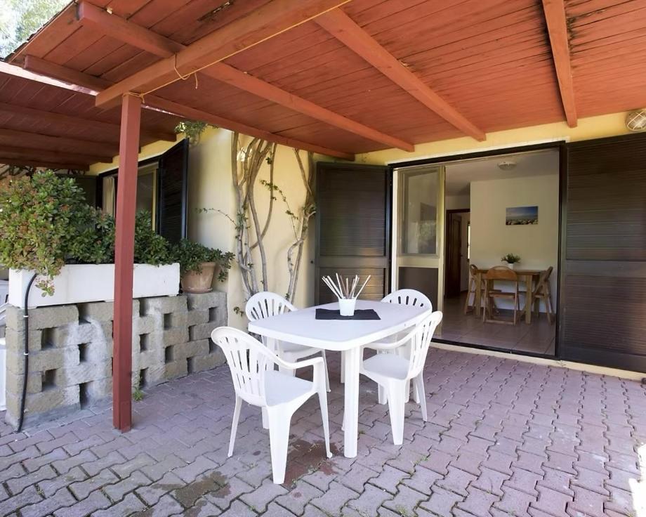 Villa Conti Residence Lacona Exteriör bild
