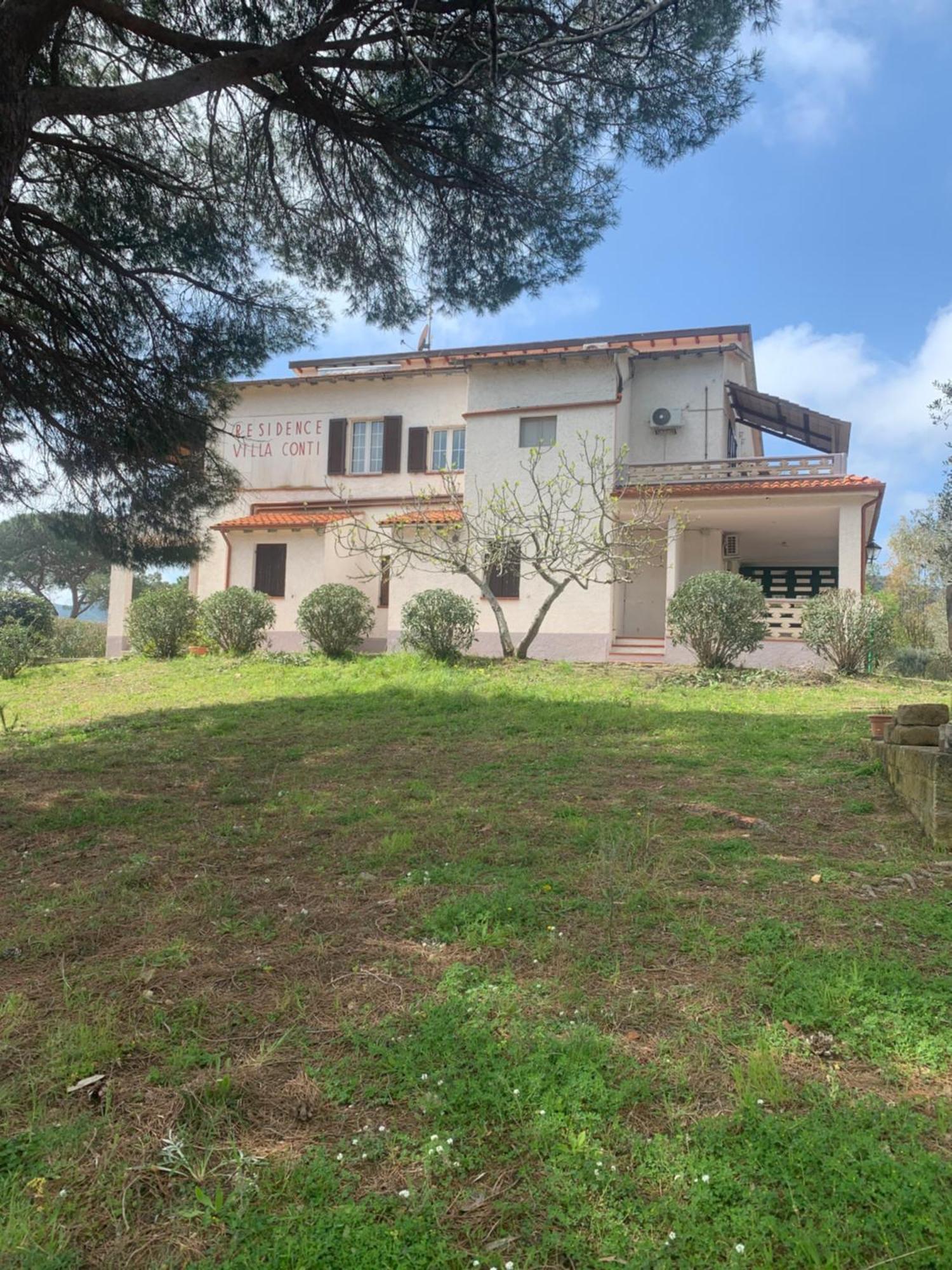 Villa Conti Residence Lacona Exteriör bild